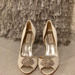Badgley Mischka embellished evening shoe